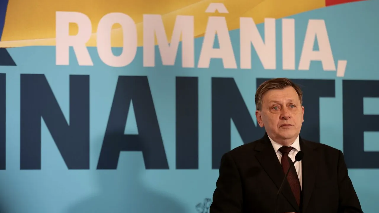 Ce avere are Crin Antonescu, candidatul PSD-PNL-UDMR la alegerile PREZIDENȚIALE