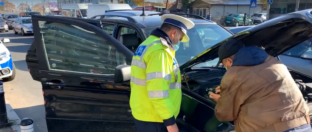 VIDEO | Ce pot păți șoferii care își pun pe mașini stroboscoape și sirene