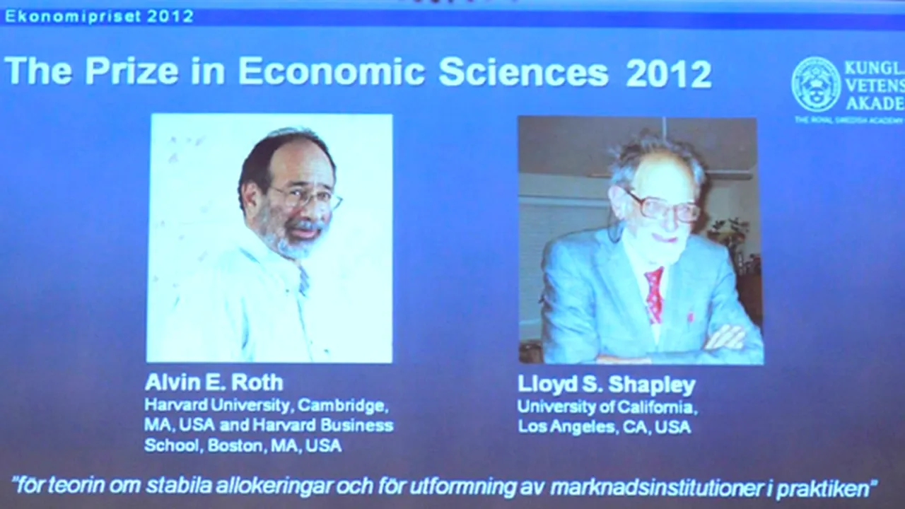 Premiul Nobel pentru economie a fost câștigat de americanii Alvin Roth și Lloyd Shapley