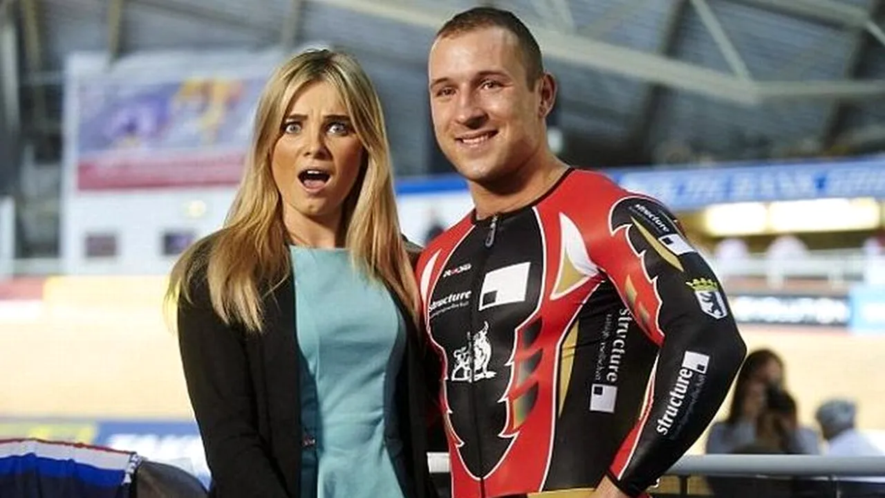 IMAGINEA ZILEI: O prezentatoare TV din Marea Britanie, uimită de anatomia unui ciclist