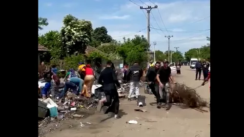 Imagini video uluitoare din Călărași, unde mai multe persoane au intrat în panică la vestea că „Vine Garda”