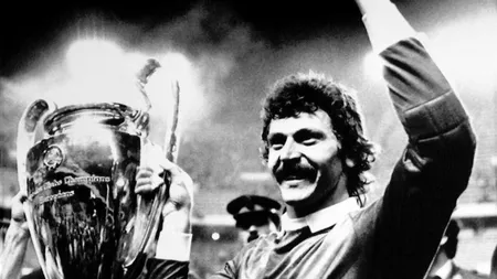 Echipele Steaua și Barcelona din finala Cupei Campionilor '86 au câte 3 jucători DECEDAȚI, inclusiv portarii. Goalkeeperul Urruti a murit la 49 de ani