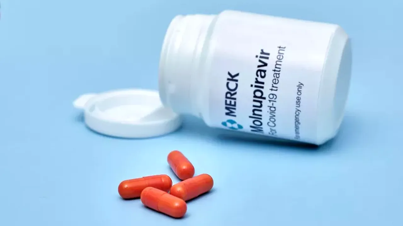 Antiviralul Molnupiravir este eficient și împotriva Omicron. Compania care îl produce a dat asigurări ferme