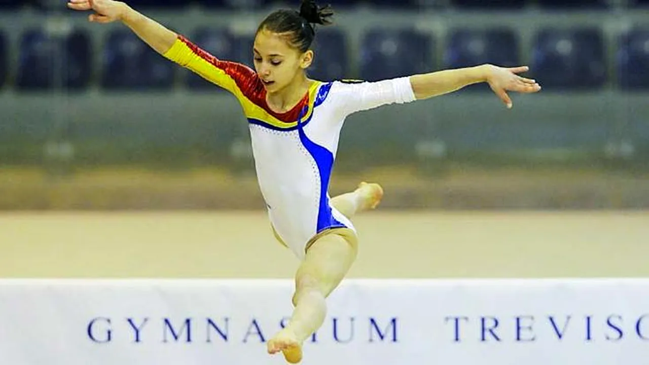 Gimnasta Ștefania Stănilă a debutat la 15 ani la CM , fiind cea mai tânără sportivă din competiție