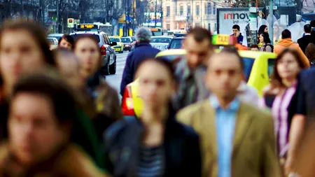 O nouă TAXĂ pentru români, începând de duminică. Condițiile în care suma poate fi RECUPERATĂ