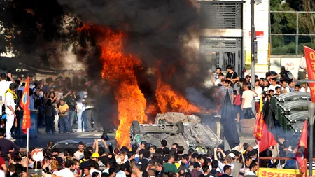 A cincea zi de proteste în Turcia. Două persoane au murit, iar peste 1.700 au fost rănite. Erdogan: 