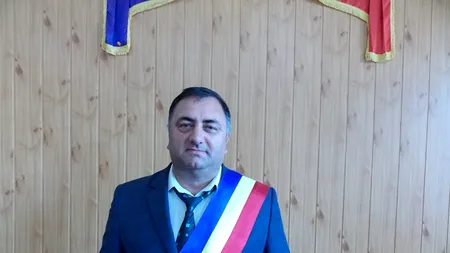 Un primar vrea să dea Statul în judecată, după ce comuna pe care o conduce a fost băgată în carantină: „Populația a fost panicată. Măsura produce mai mult deranj și efecte negative”