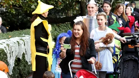 Cum și-a costumat o americancă bebelușul. Ar putea fi cea mai frumoasă fotografie de Halloween