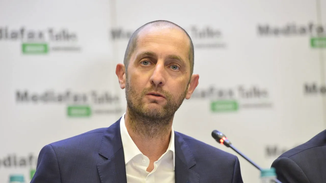 De ce România are nevoie urgent de o fabrică de vaccinuri? Directorul Terapia: „Este clar că va exista o imunizare anuală împotriva COVID similară cu cea contra gripei” (EXCLUSIV)