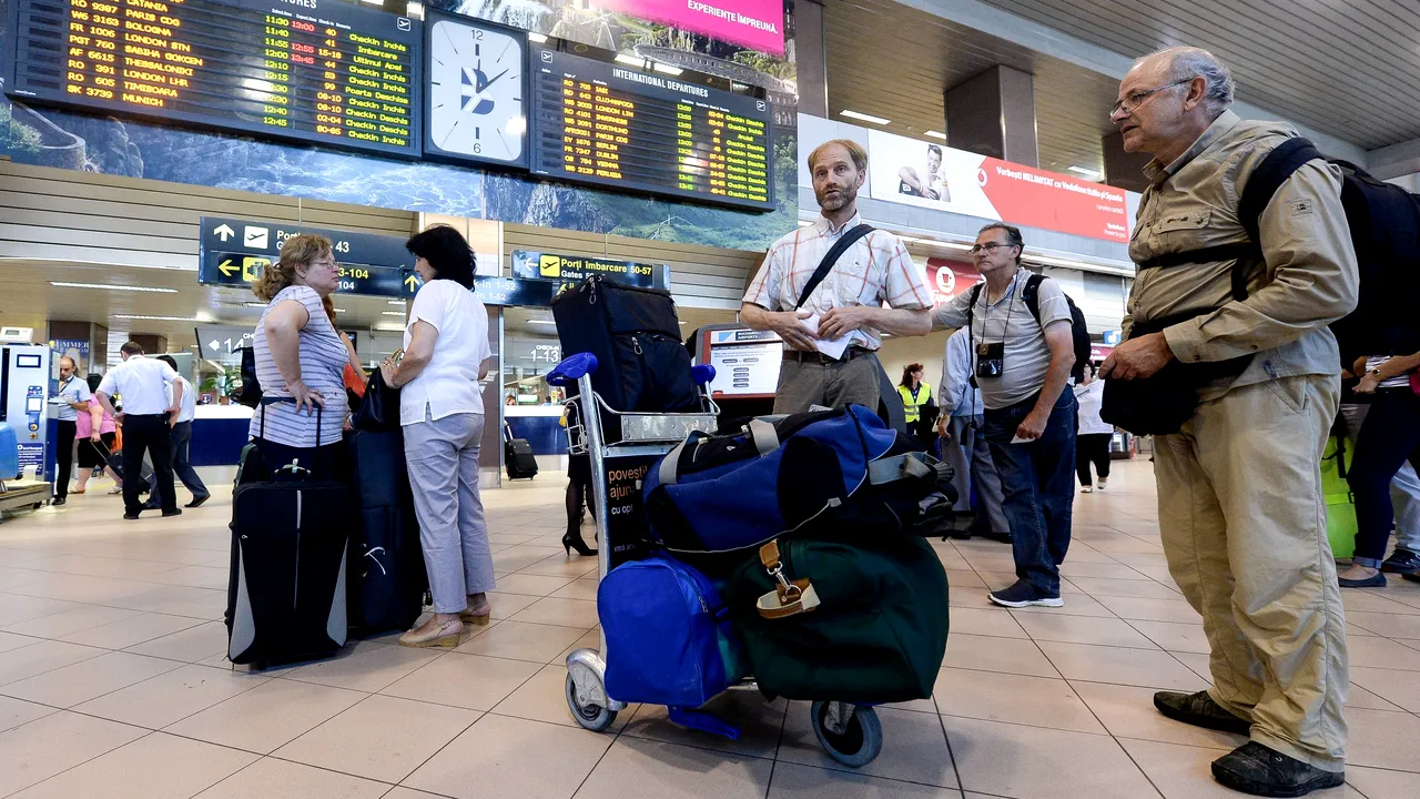 La fiecare trei minute un român pleacă din țară. Pierderea pentru economie este este uriașă