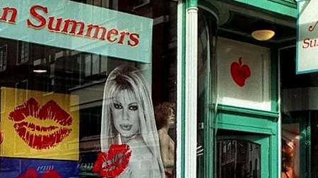 Jucăriile sexuale ar putea deveni la fel de bine vândute ca smartphone-urile, în câțiva ani