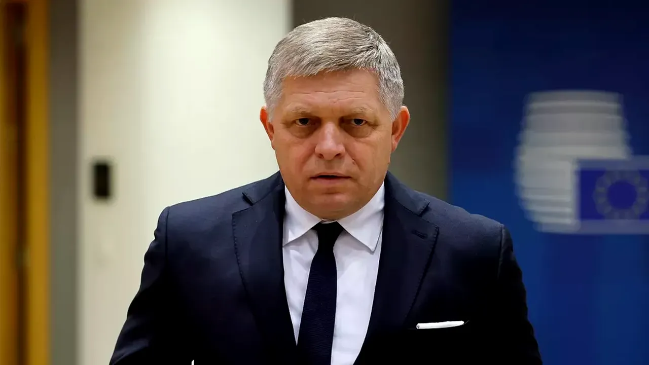 Fico ȘOCHEAZĂ: Regimurile autoritariste sunt mai eficiente decât democrațiile din punct de vedere economic