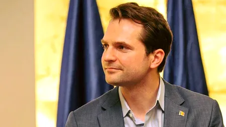 Sebastian Burduja reacționează și se impune în fața atacului făcut de Clotilde Armand: „Ați ales sa interpretați aceasta zi într-un registru al dezbinării și atacurilor agresive. Ați greșit cu totul ținta”