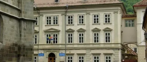 Doi elevi, la spital după ce s-au bătut într-un liceu din Brașov