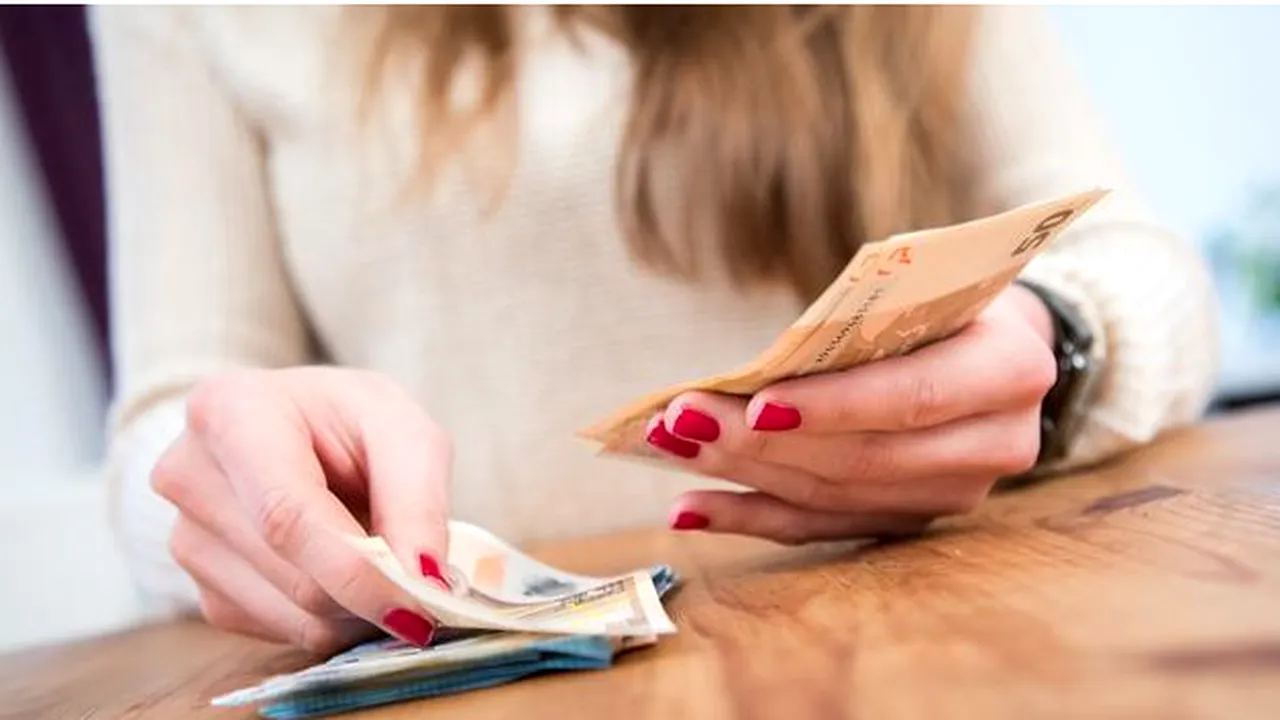 Germania începe experimentul venitului de bază necondiționat. Pentru o perioadă de trei ani, Germania va oferi 1.200 de euro pe lună persoanelor care vor să participe la un experiment