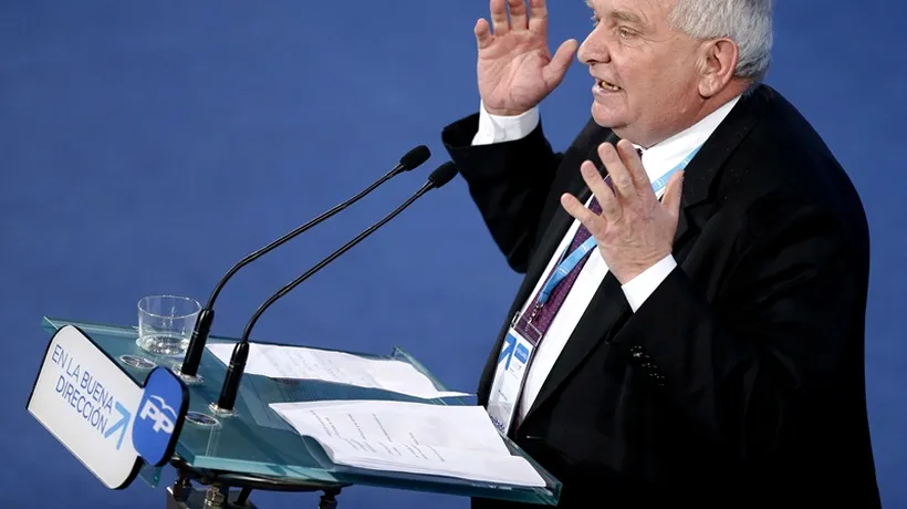 Joseph Daul, despre partidul lui Viktor Orban în PPE: Mă doare în cot dacă rămâne sau nu / Replica lui Orban: Nu ne putem lega de destinul unui partid care e pro-migrație