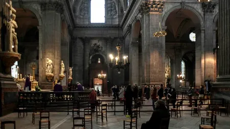 Consiliul de Stat din Franța, în favoarea Bisericii Catolice privind contestarea măsurilor restrictive. „Bisericile sunt mai spațioase decât magazinele”