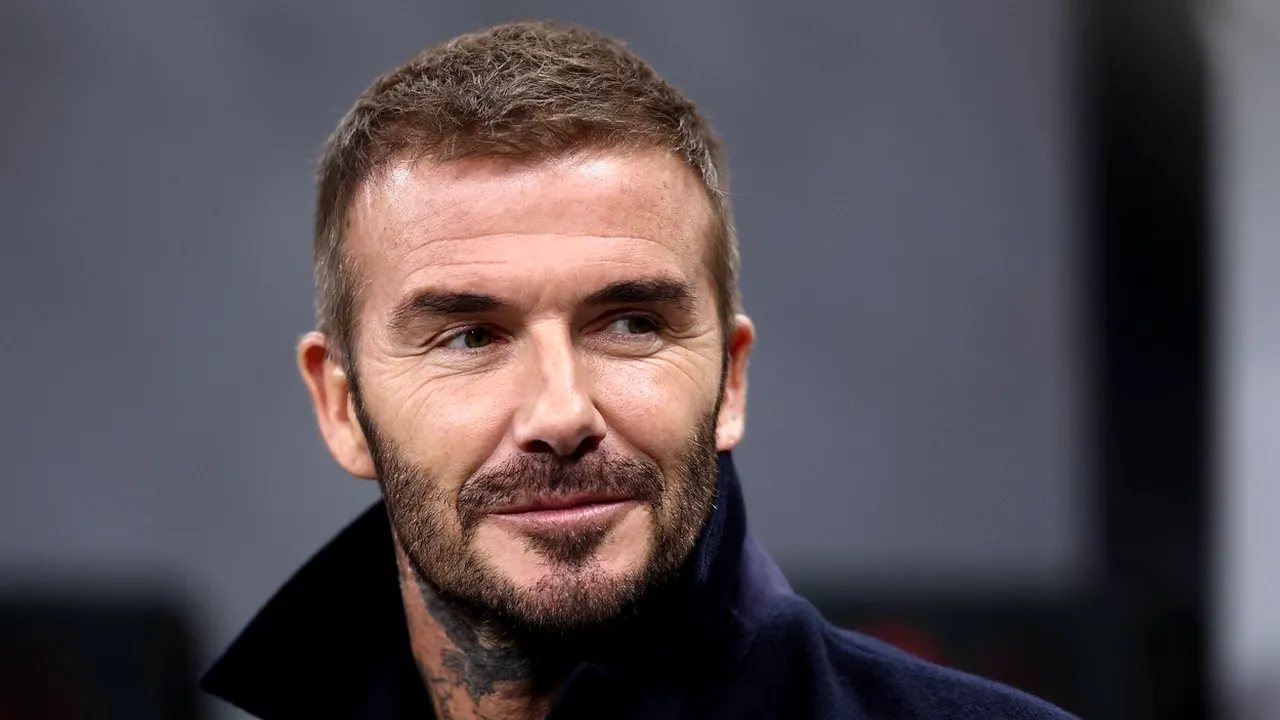 Cu cât se vinde o pereche de ghete purtate de David BECKHAM. Starul le-a purtat înaintea Mondialului din 1998