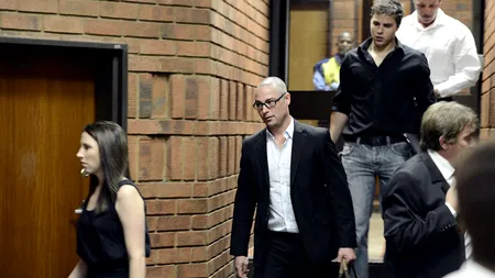 O nouă tragedie lovește familia lui Oscar Pistorius. Fratele lui riscă ani grei de închisoare