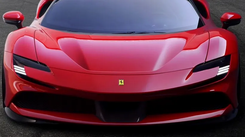 Ferrari a lansat un nou model: Este hibrid de lux și poate ajunge la 340 Km/h - VIDEO 
