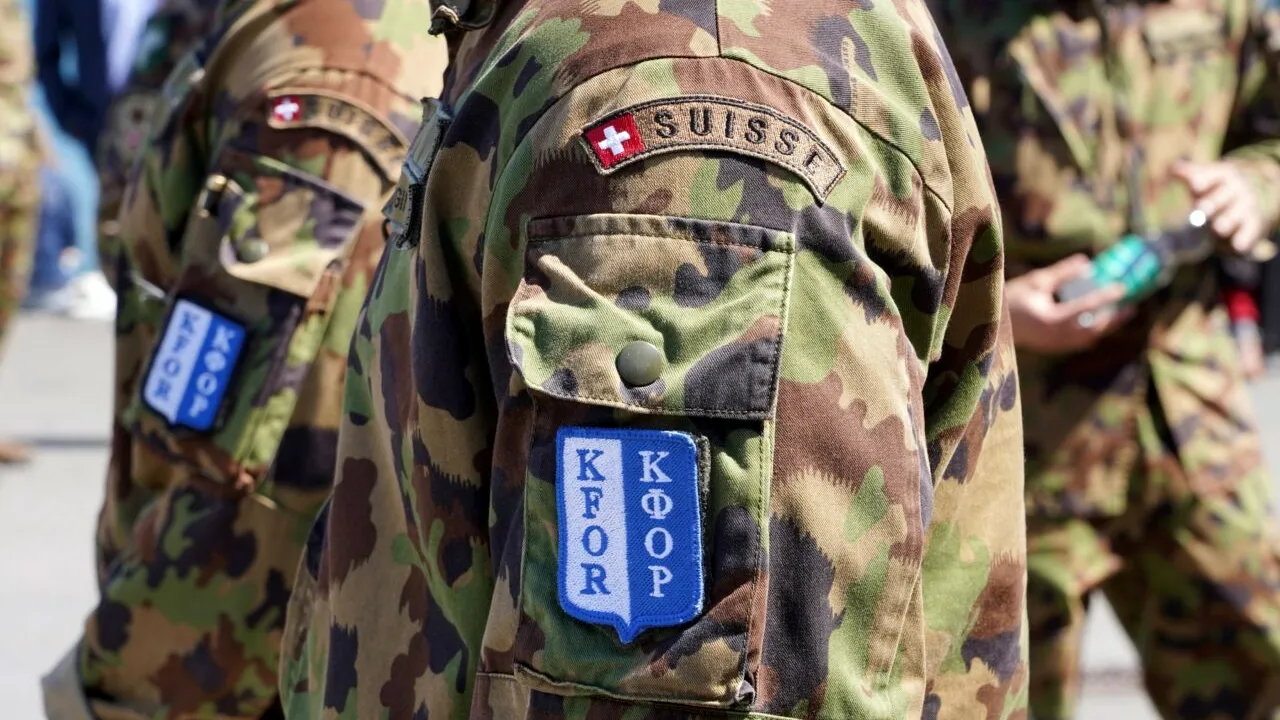 Elveția se alătură proiectului de MOBILITATE militară al Uniunii Europene