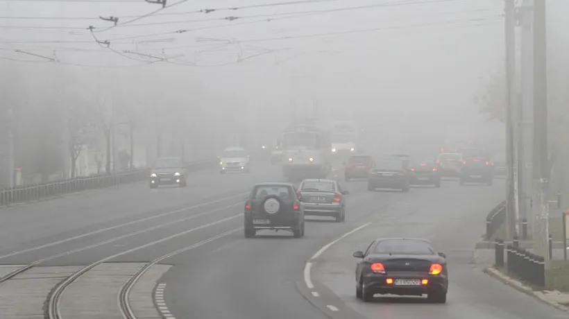 Cod galben de ceață în București și 12 județe