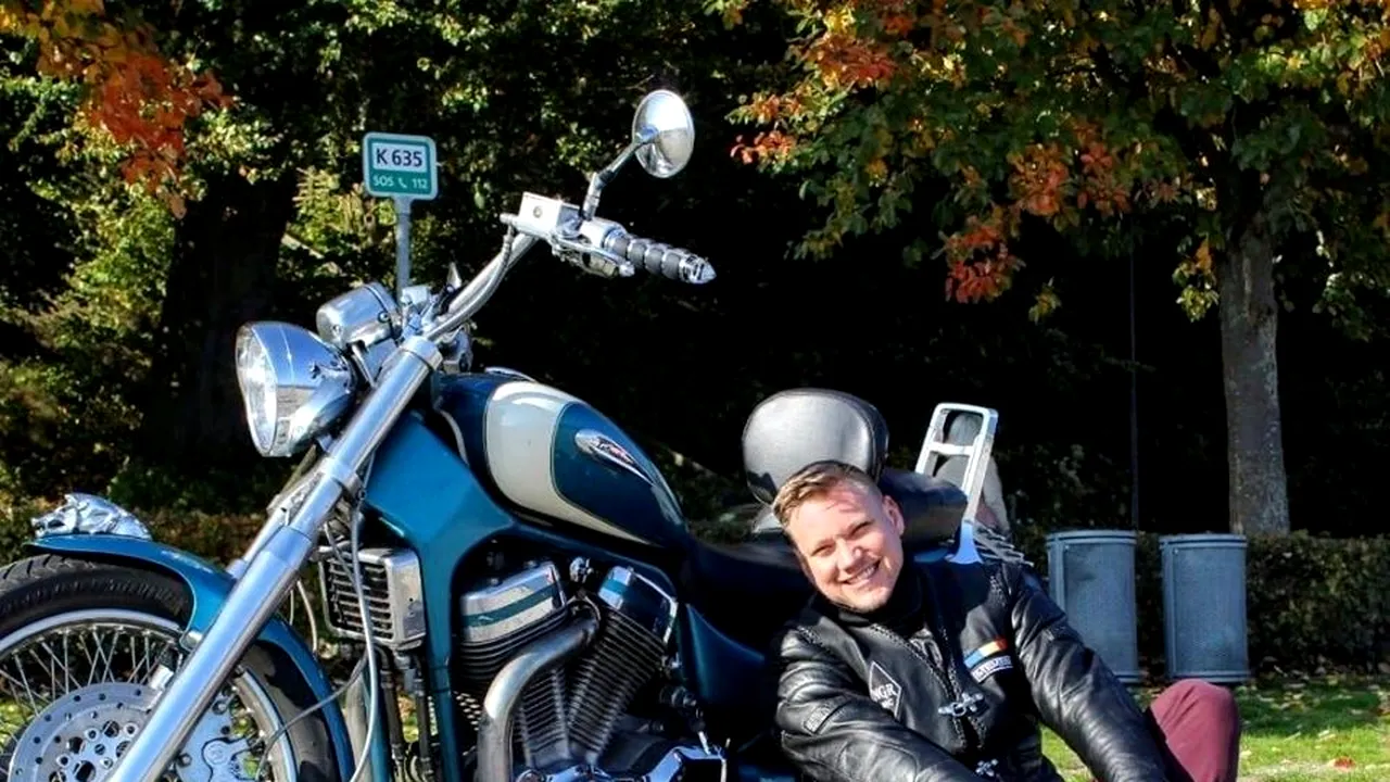 TRAGIC. Tânăr din Suceava, fost campion la karate în Danemarca, a murit tragic! A intrat cu motocicleta într-o basculantă - FOTO