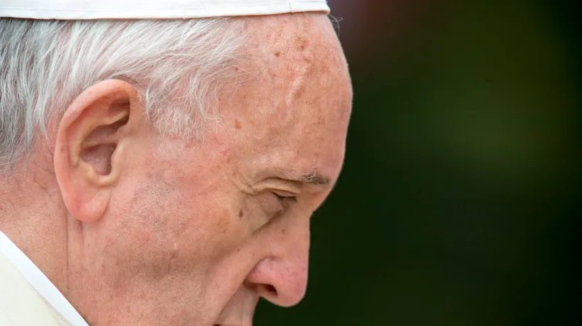 Papa Francisc, în pericol! Patru membri ai Gărzii Elvețiene, infectați cu noul COVID-19