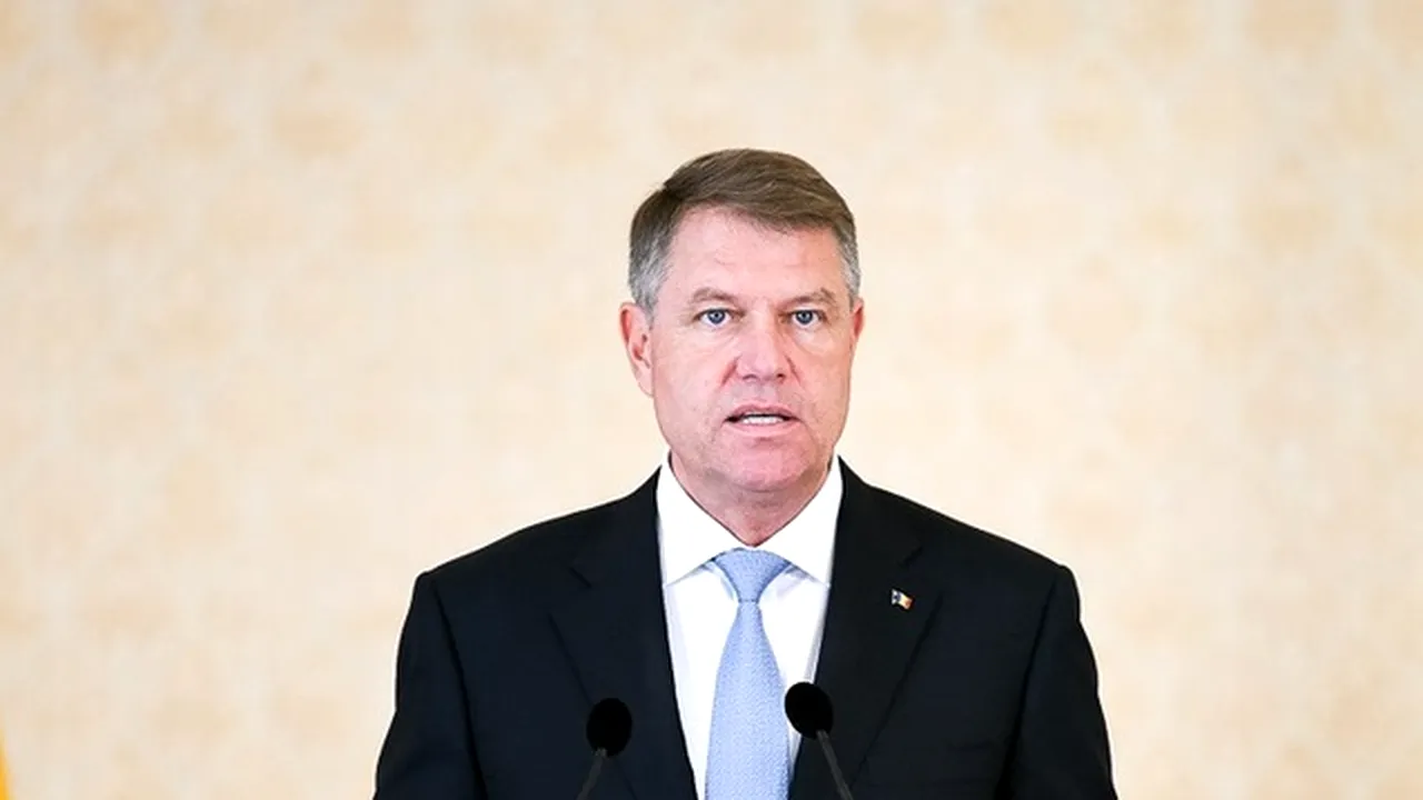 Președintele Iohannis se ceartă singur