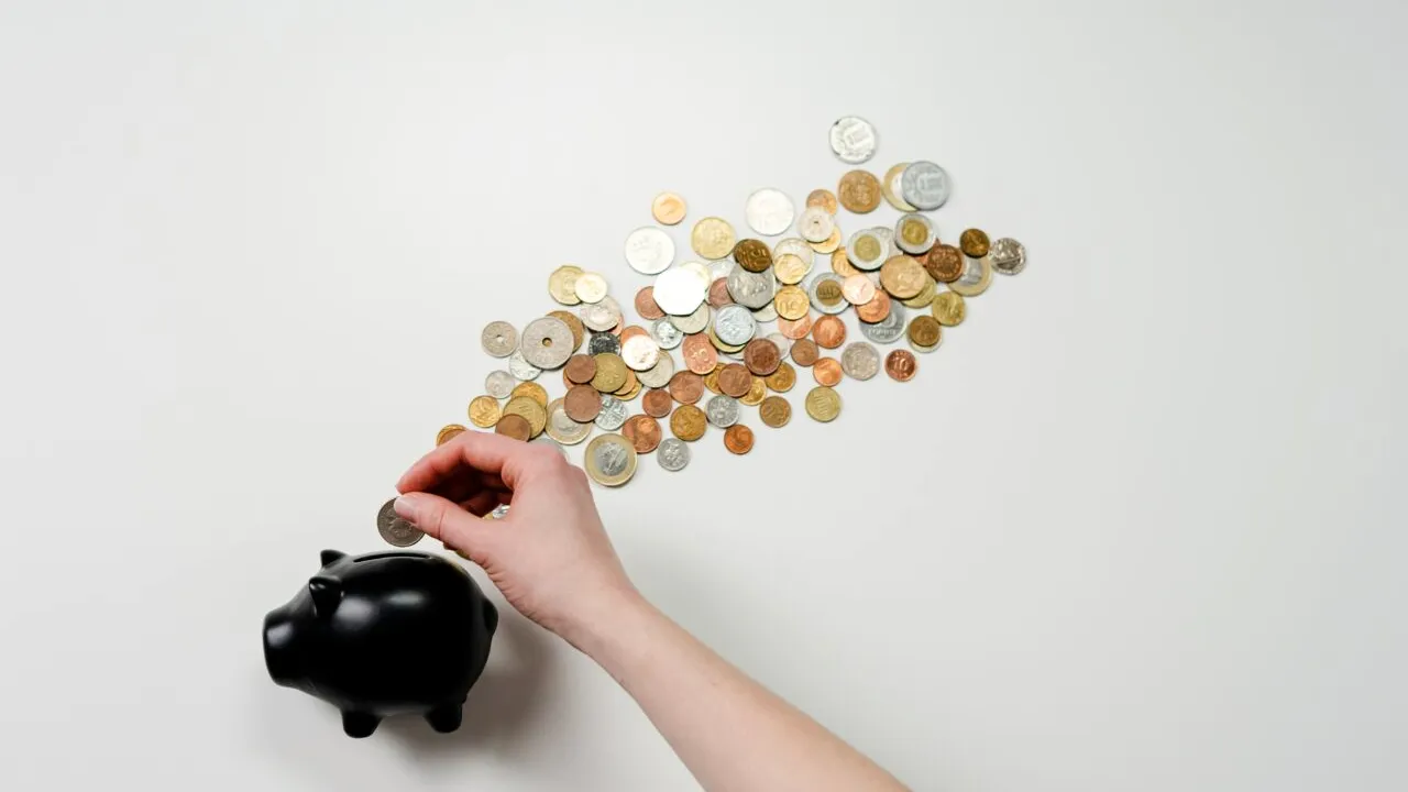 Cum poți să faci o mică avere. Moneda din România care se vinde cu 10.000 de lei