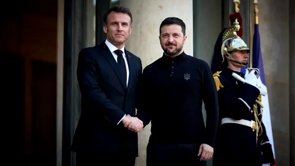 Războiul din Ucraina intră într-o nouă fază. Macron a confirmat că Franța va trimite Kievului rachete