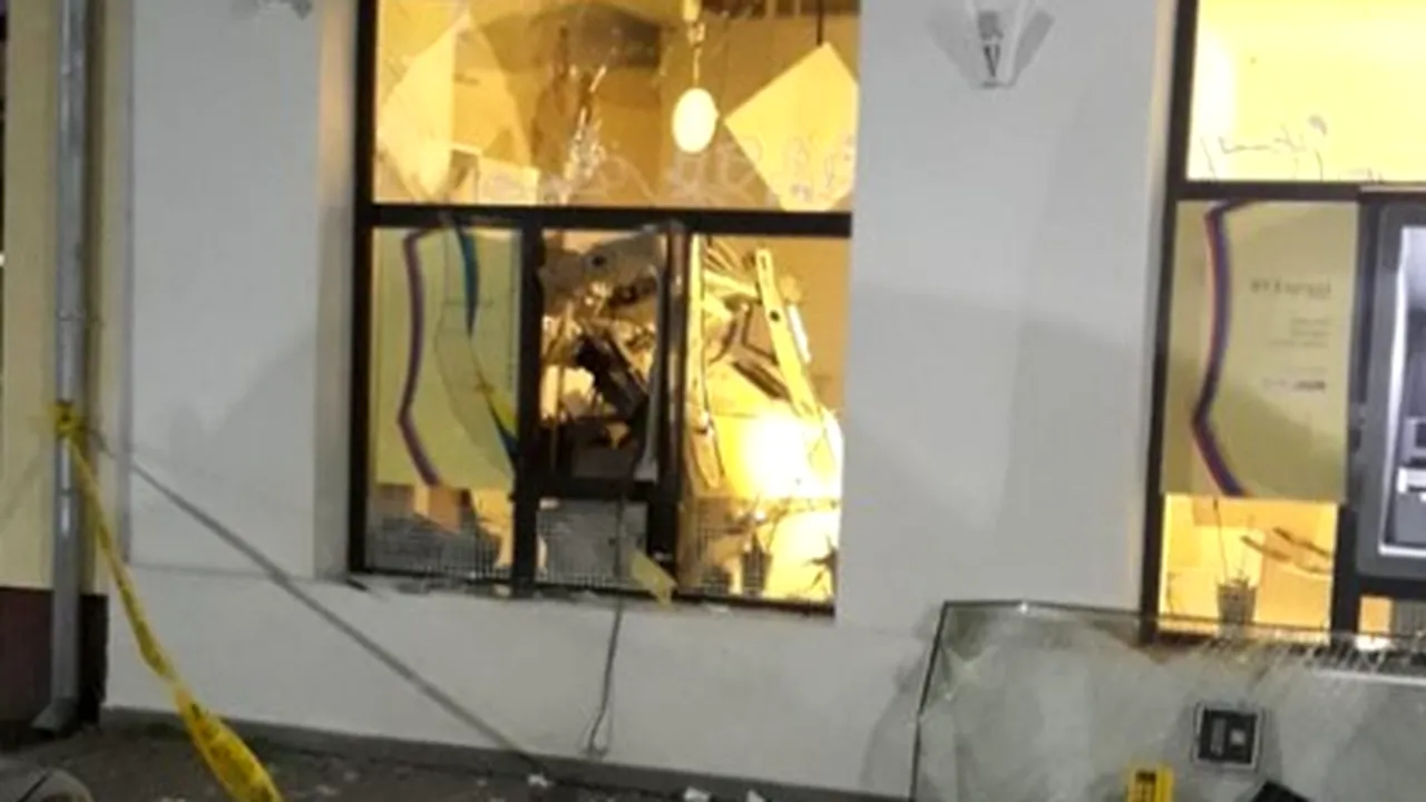 Bancomate aruncate în aer, noaptea trecută, în Arad și Timiș. Poliția îi caută pe suspecți