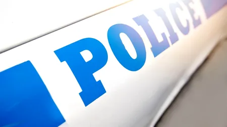 Tânăr de culoare, împușcat de un polițist în timp ce vorbea cu dispecerul de la numărul de urgență. Adjunctul șerifului a confundat telefonul din mâna lui cu o armă