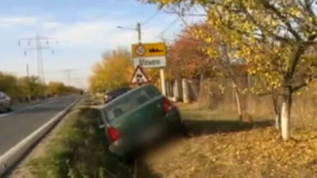Coșmar pentru un bărbat care s-a urcat într-o mașină la ocazie. „I-am spus să oprească. Nu a vrut. M-am aruncat pe el la volan