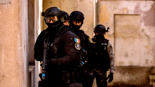 Poliția Română pregătește o super armată de polițiști pentru războiul cu grupările interlope! Cum va arăta noua mega-structură care va trebui să anihileze clanurile (EXCLUSIV)