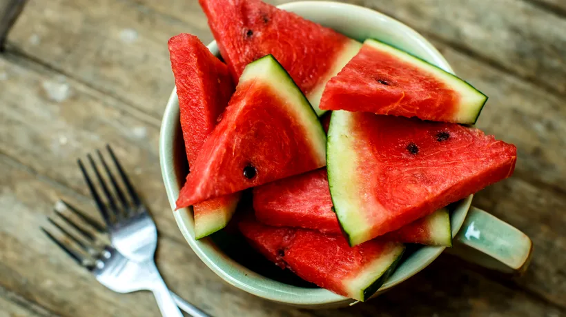 Pepenele roșu, fructul ideal pentru orice dietă rapidă de vară. Poți slăbi până la 10 kilograme, în doar 15 zile