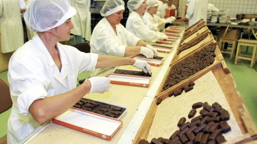 Cât câștigă angajații marilor producători de dulciuri din România