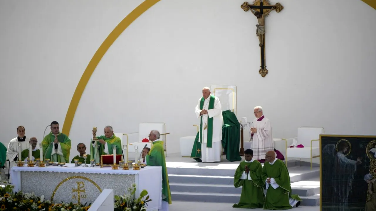 Papa Francisc, avertisment: „Azi, în lume, democrația nu este sănătoasă. IDEOLOGIILE sunt seducătoare, dar te fac să te renegi”