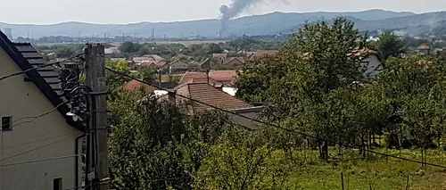 Explozie urmată de incendiu la o fabrică de vopsele din județul Vâlcea
