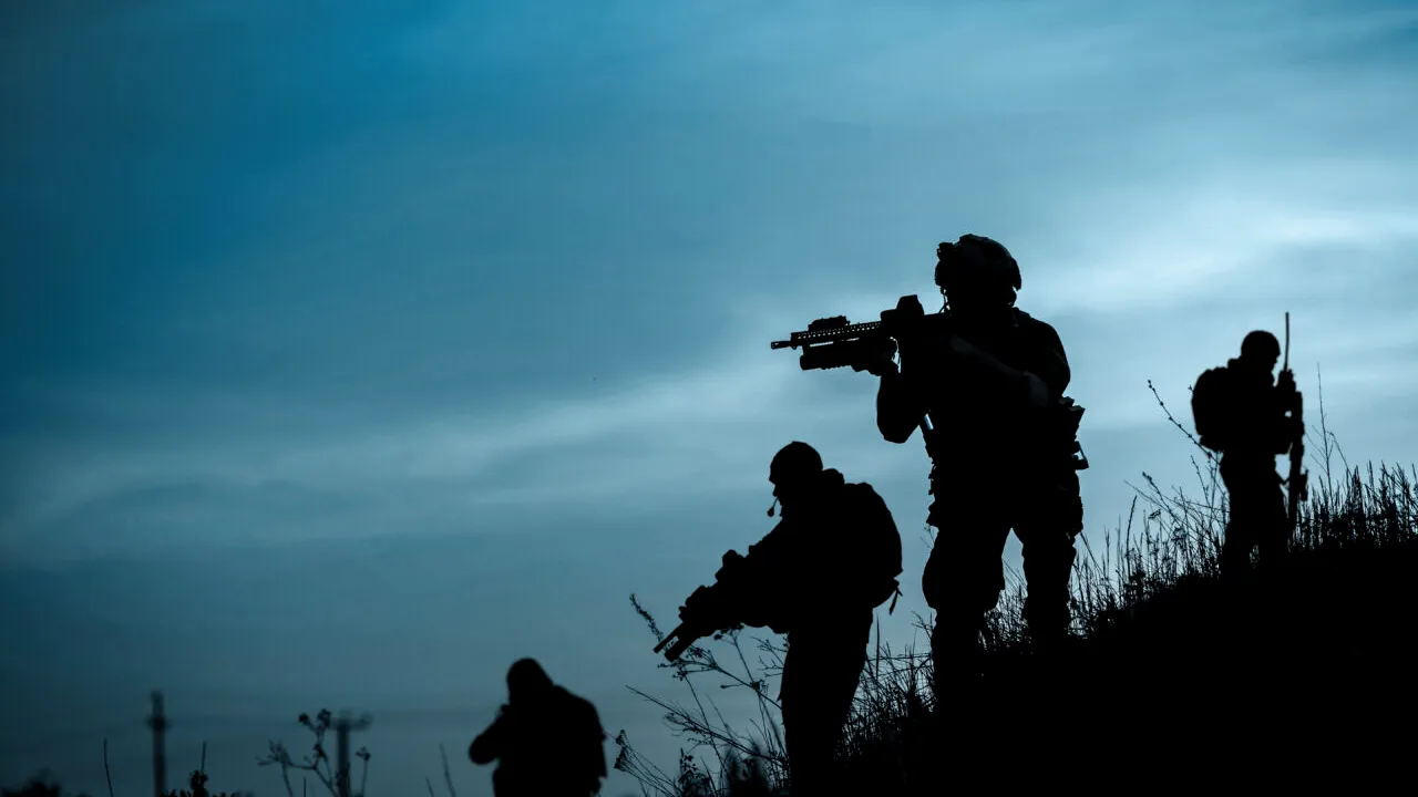 Mercenar Wagner, acuzat de trădare și executat de „camarazii” săi prin zdrobirea capului cu un baros