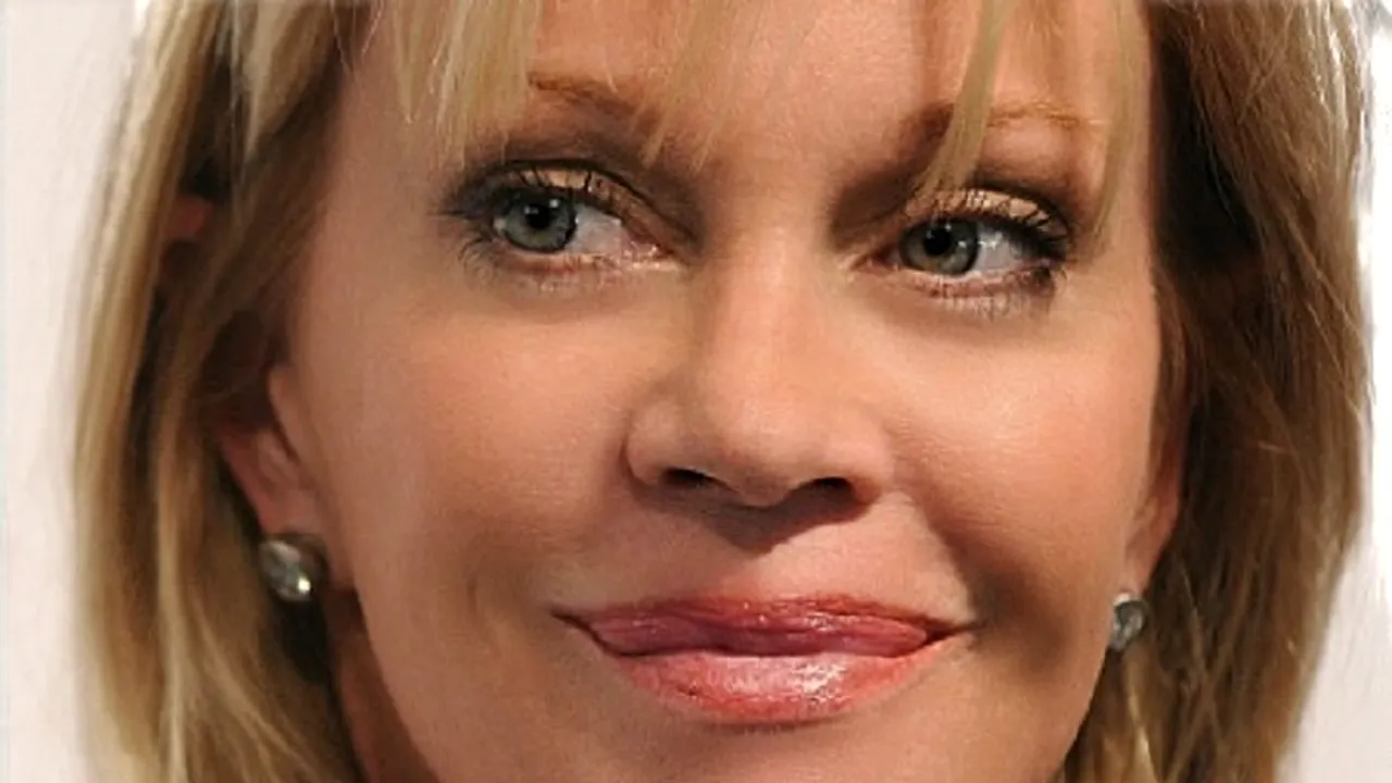 Actrița Melanie Griffith, cu chipul distrus de operații estetice - foto în articol