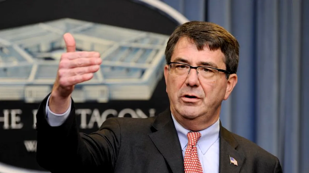 Cine este Ashton Carter, desemnat de Obama la conducerea Pentagonului
