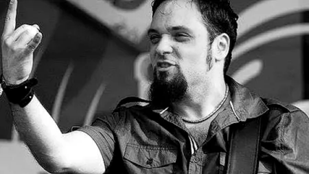 Federația Română de Scrimă își exprimă profunda durere după decesul lui Alex Pascu, fiul președintei de onoare Anei Pascu