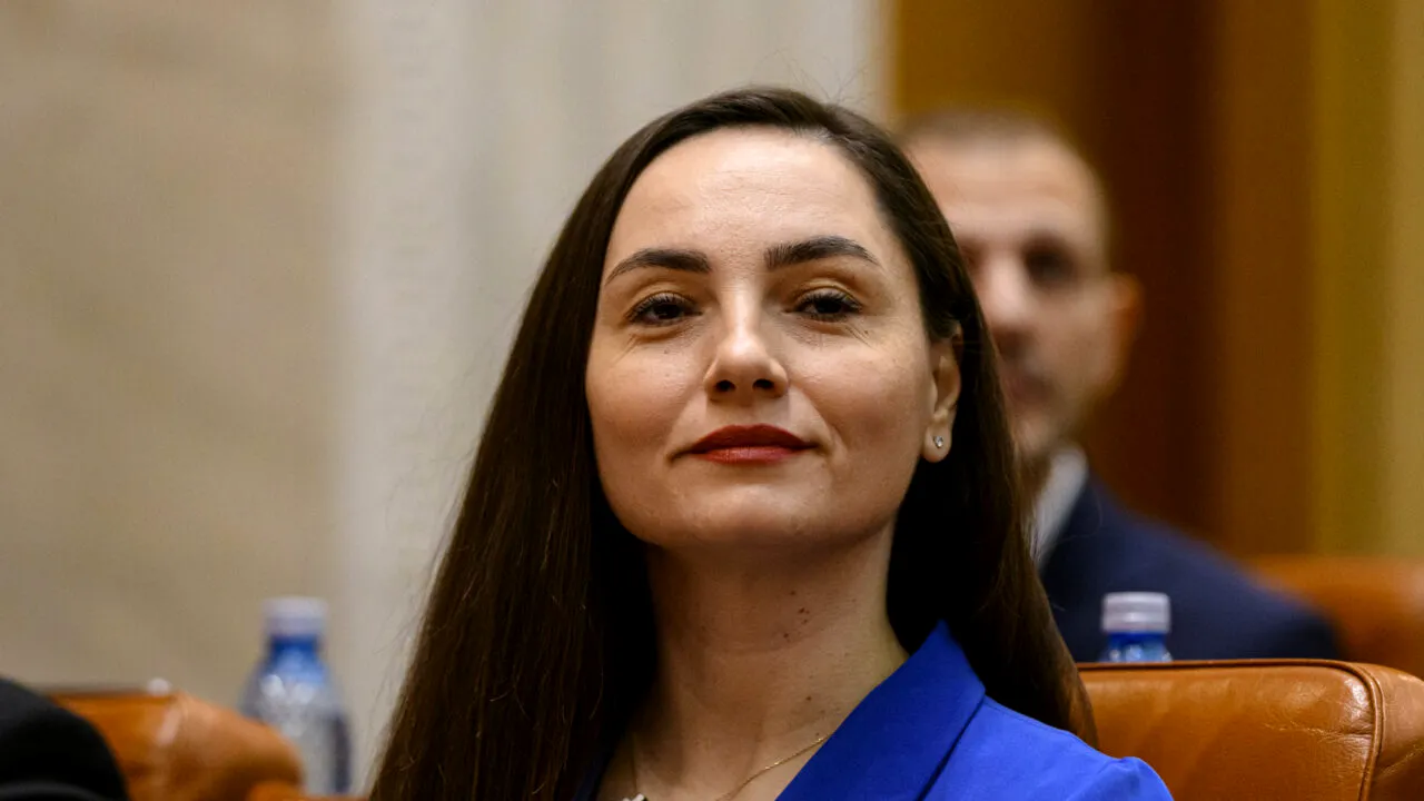 Parlamentarii POT și-au redenumit grupul parlamentar. Surpriza: sunt „fermi pro-europeni”. Anunțul partidului