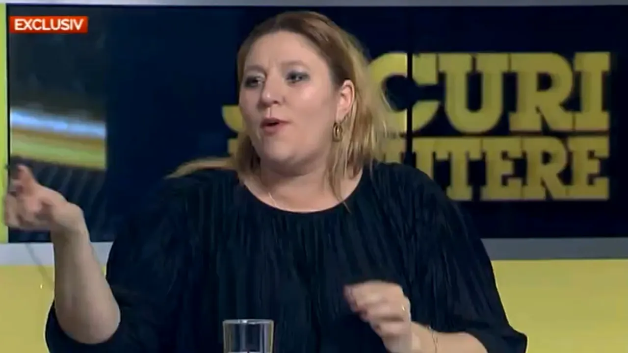 Diana Șoșoacă, din nou „o ieșire” la TV! „Nu pot să stau lângă o asemenea caricatură de jurnalist” / „O nesimțită ordinară sunteți! Păi nu vă e rușine?” - FOTO