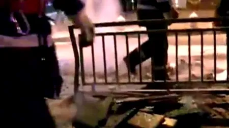 Protest a trei sute de persoane la Hunedoara față de modul de desfășurare a alegerilor locale