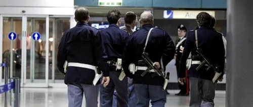 Doi români care transportau aproape 100 kg de droguri, arestați pe un aeroport din Italia