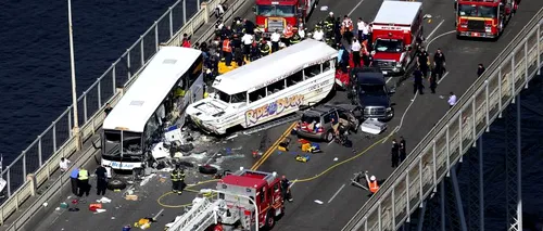 Patru studenți străini morți la Seattle, într-un accident între două autobuze 