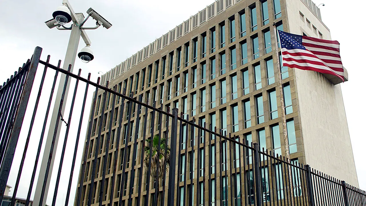 Reacție dură a lui Trump, după problemele de sănătate ale angajaților ambasadei SUA la Havana