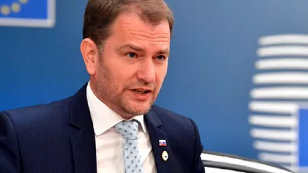 Premierul slovac, testat pozitiv la Covid-19. A participat la același summit ca Macron